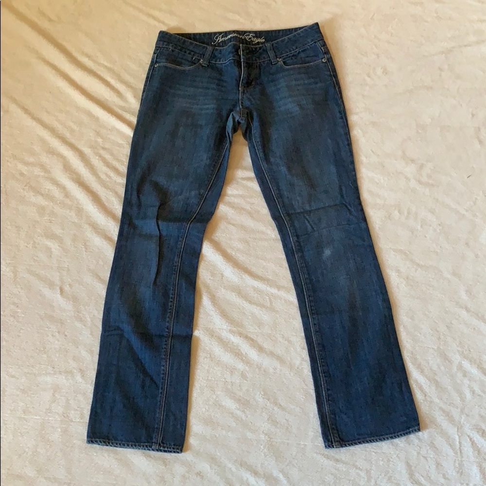 🛍 2 for $20 American Eagle Straight Leg Jeans